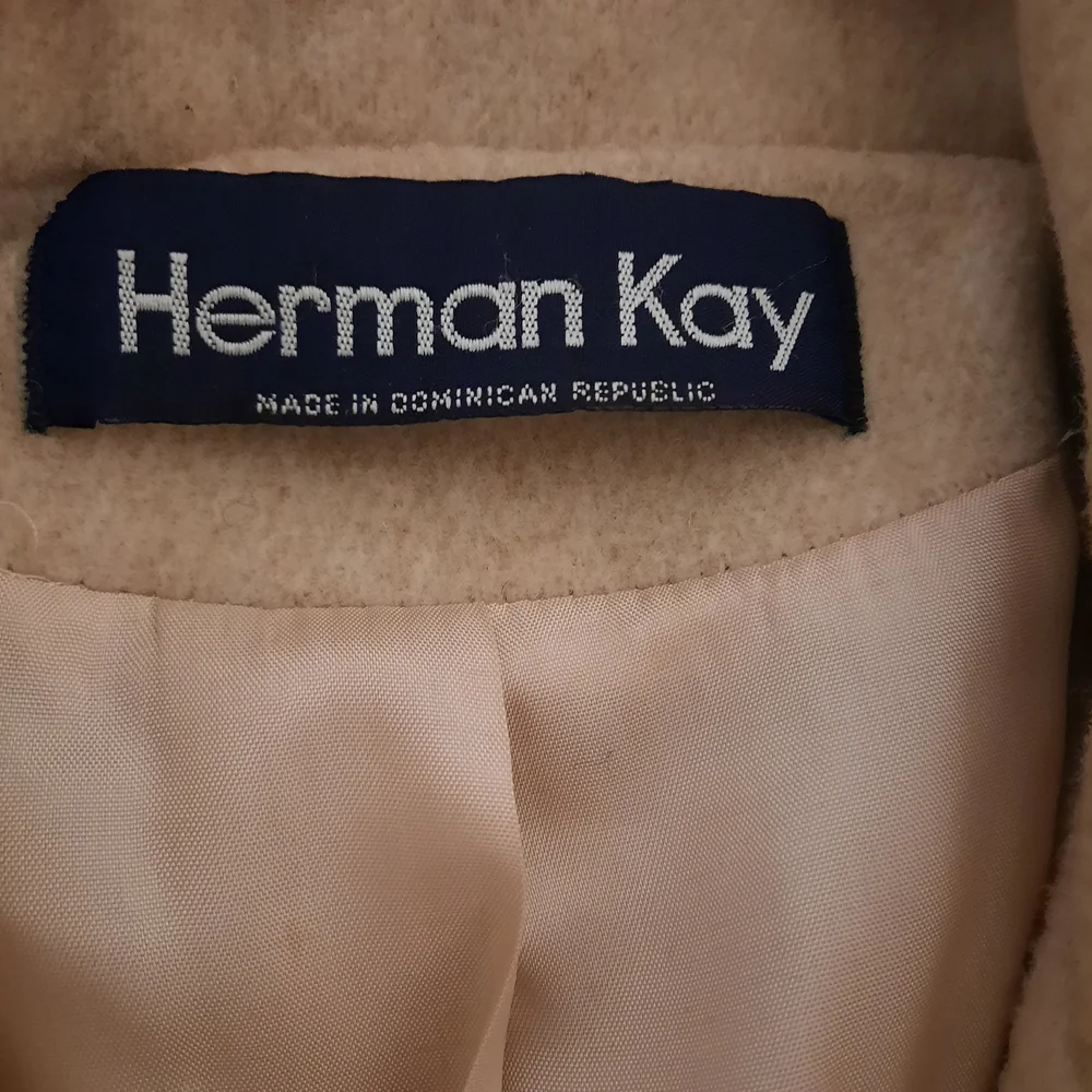 Vintage Coat - Picture 5 of 8
